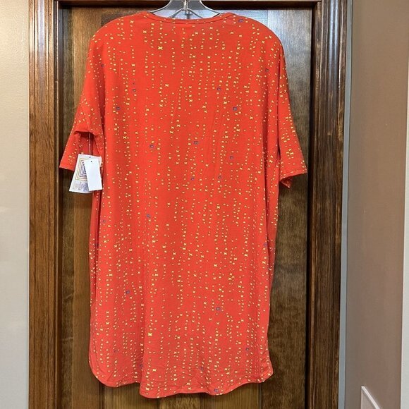 $5 ADD‎ ON with $15+ Bundle LuLaRoe Irma SS Hi-Low TShirt Tunic NWT  XS Reddish - Picture 2 of 9